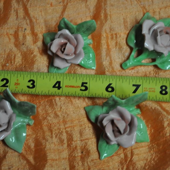 set of 4 porcelain decorative roses place card holderwest germany alka kunst (2) - Picture 3 of 5